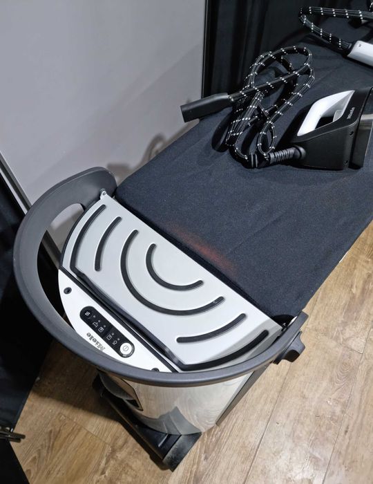 Prasowalnica, deska, stacja parowa Miele B 1847 / B 2847 + steamer