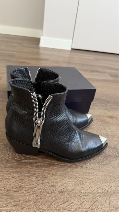 Взуття le silla, ботинки