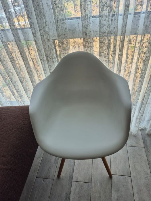 Продаєм супер зручні стільці