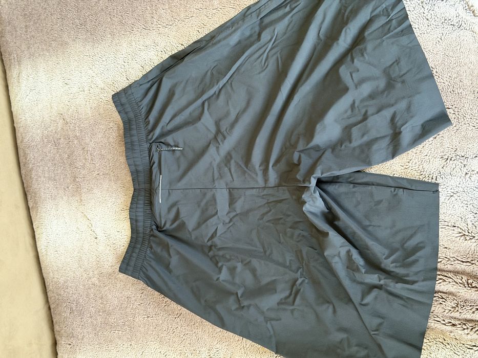 MM6 Maison Margiela x Salomon шорти