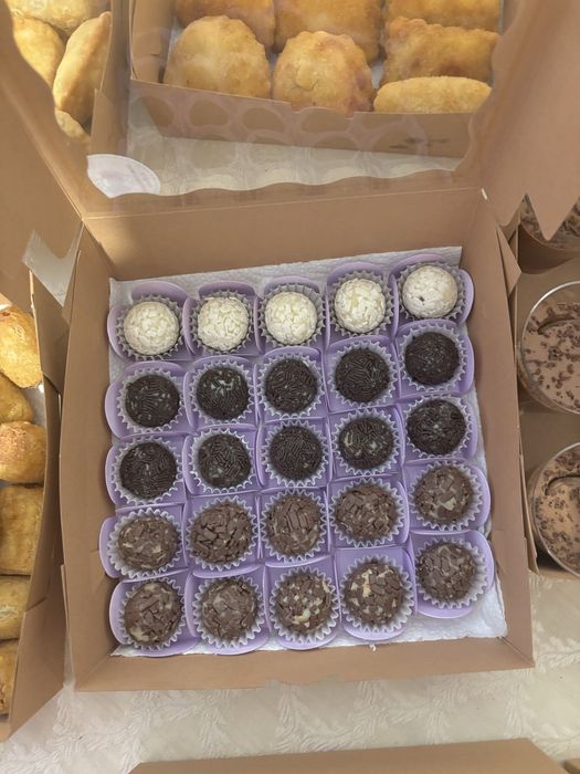 Doces e salgados