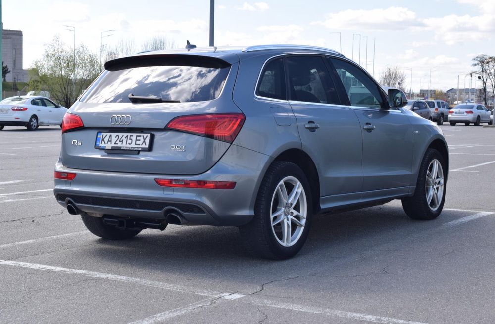 Продам Аudi Q5 3.0 TFSI Quattro S-Line Prestige