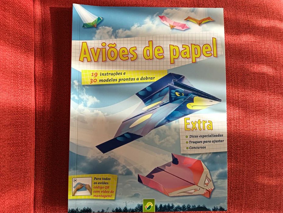 Aviões de Papel 19 instruções e 30 modelos prontos a dobrar