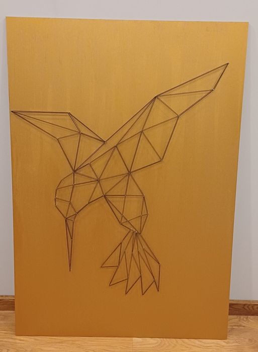 Obraz string art koliber