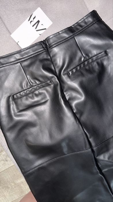 Zara юбка карандаш міді