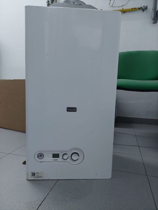 Caldeira a gás Riello Start 24 KI LN – Como nova