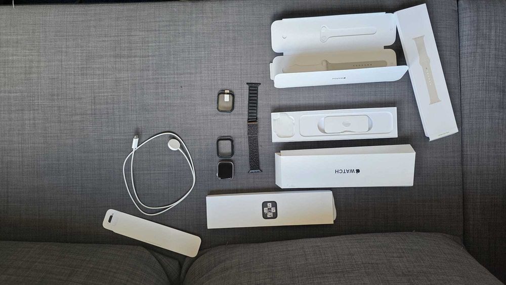 Apple Watch SE 44mm Starlight | Inclui Carregador + Películas + Pulseira Extra