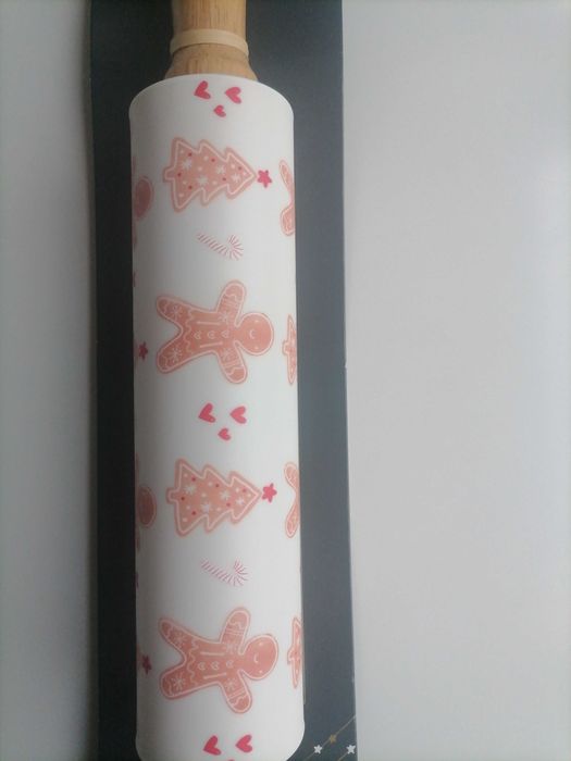 Nowy wałek kuchenny