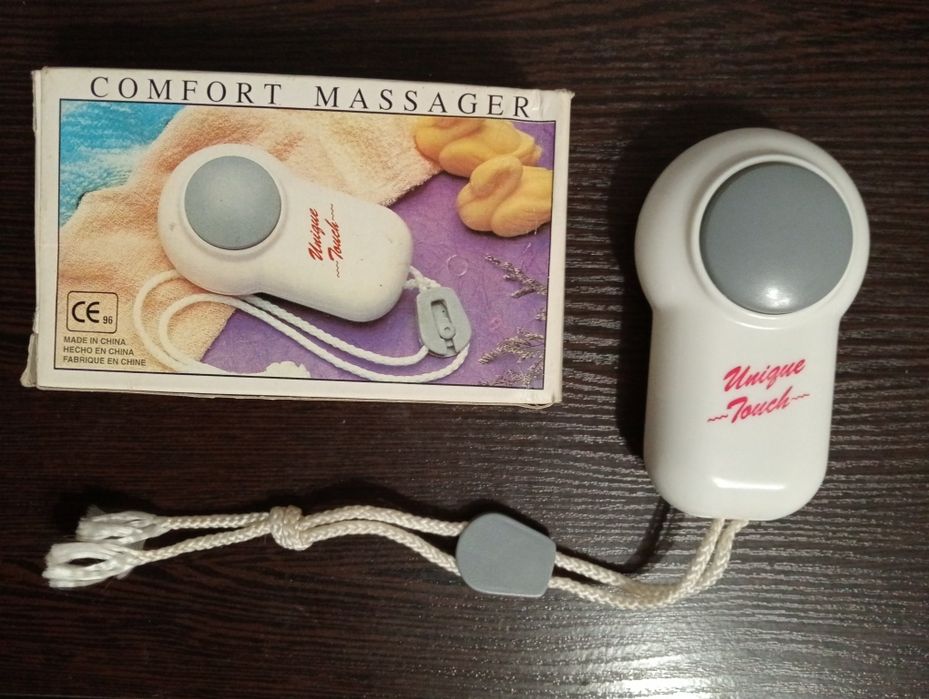 Портативный (дорожный) массажёр.Новый..