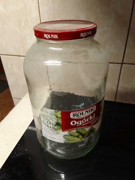 Słoiki duże i mniejsze 3 l