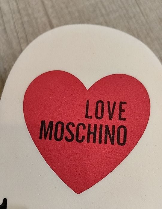 Love Moschino  сандалі жіночі