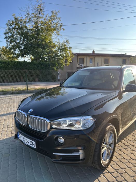 BMW X5 F15.