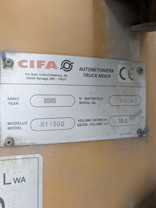 Betonomieszarka CIFA 12 m3 Iveco trakker 450