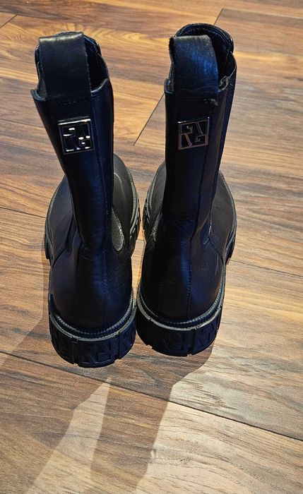 Sztyblety gino rossi