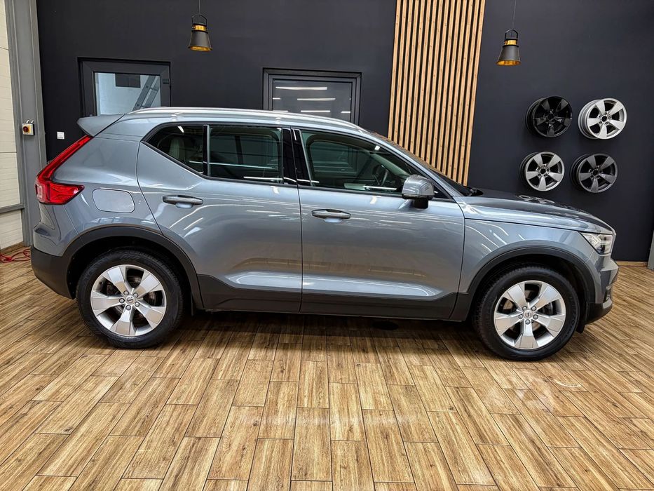 Volvo XC 40 D4 * AWD * SKÓRA * ZAREJESTROWANA * 190KM *navi* ACC *