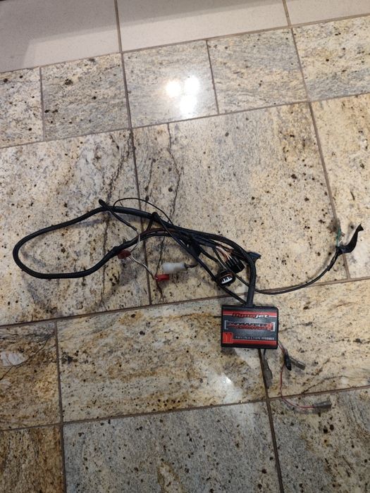 Power comander 5. Suzuki SV 1000, TL 1000, DL 1000, V-storm