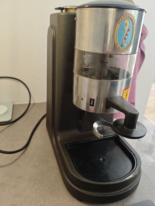 Młynek do kawy Fiorenzato Doge 63