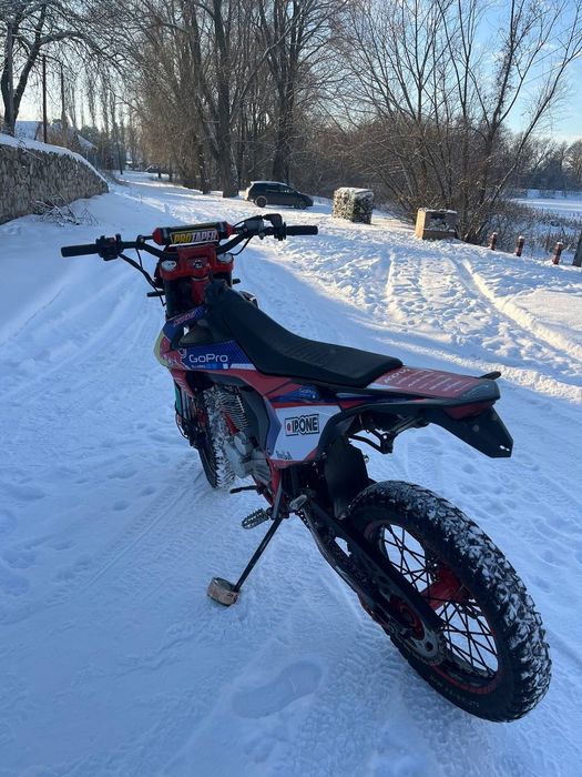 Продам   мотоцикл Kovi start 250