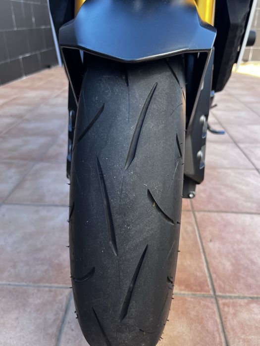Suzuki Gsxs1000 2025 - VENDO OU TROCO