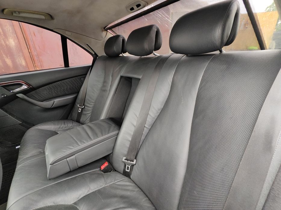 Mercedes W220 S-Class 5.0 V8