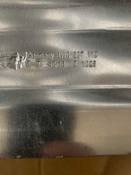 AUDI A4 B9 Бампер передний 2017 2018 2019 8W0-807-065-R-GRU
