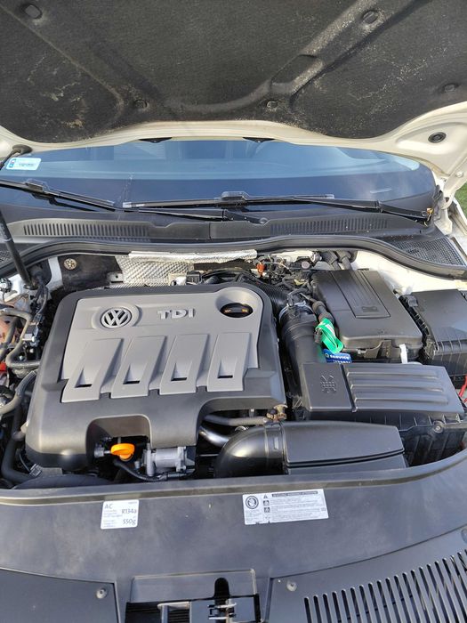 Volkswagen Passat 2012 2.0 l disel