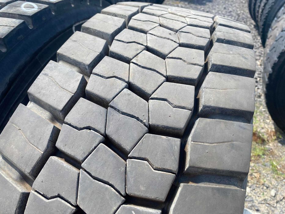 Opony 315/80R22.5  TYP BRIDGESTONE R-DRIVE 002 DURAVIS Napęd 18-19mm