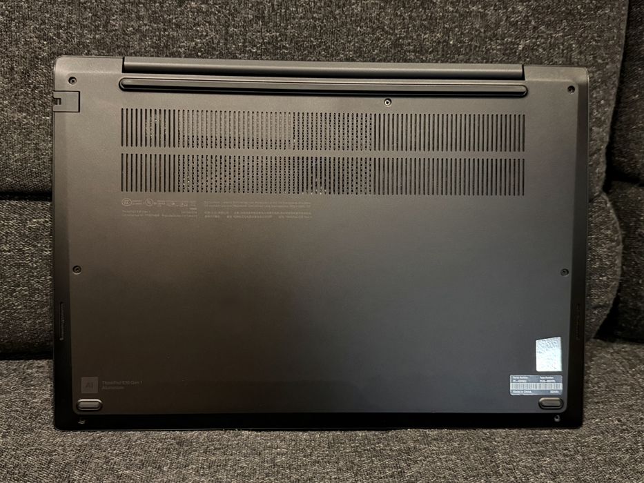 Laptop biznesowy Lenovo ThinkPad E16 gen.1  Intel core i5  16GB DDR4