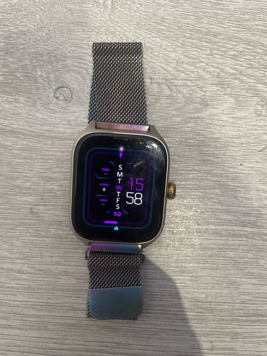 Smartwatch Amazfit GTS 4