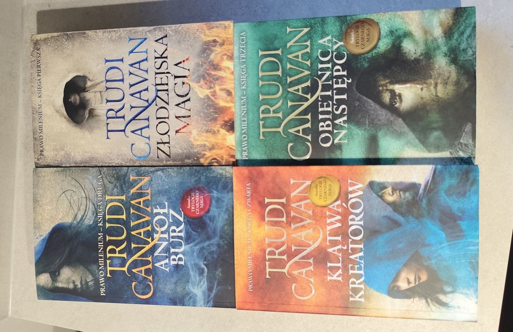 Trudi Canavan Prawo Milenium