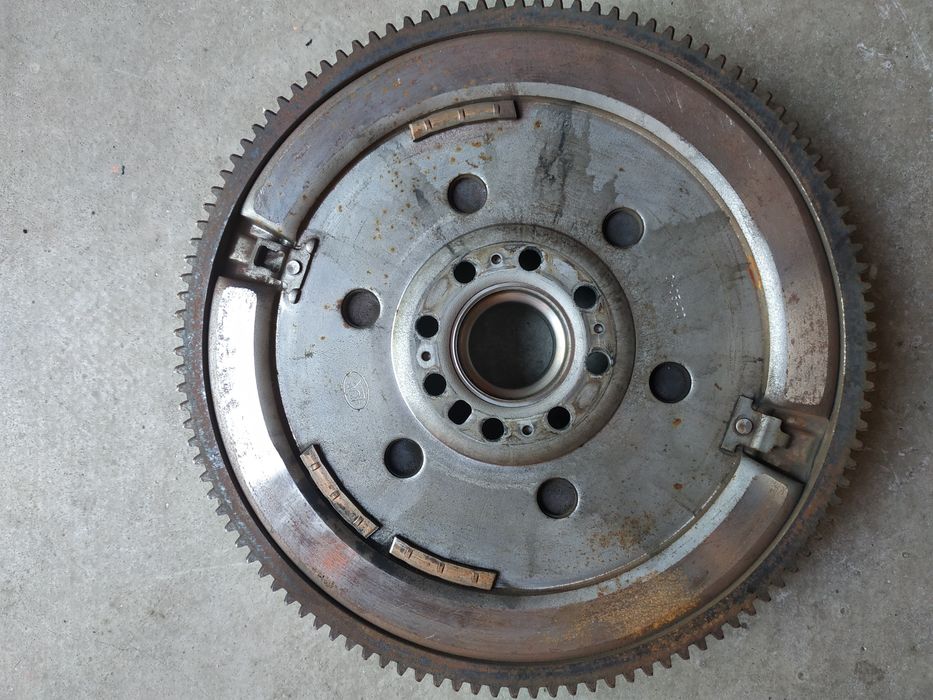 Двухмасовий маховик на Форд Куга 2.0 дизель