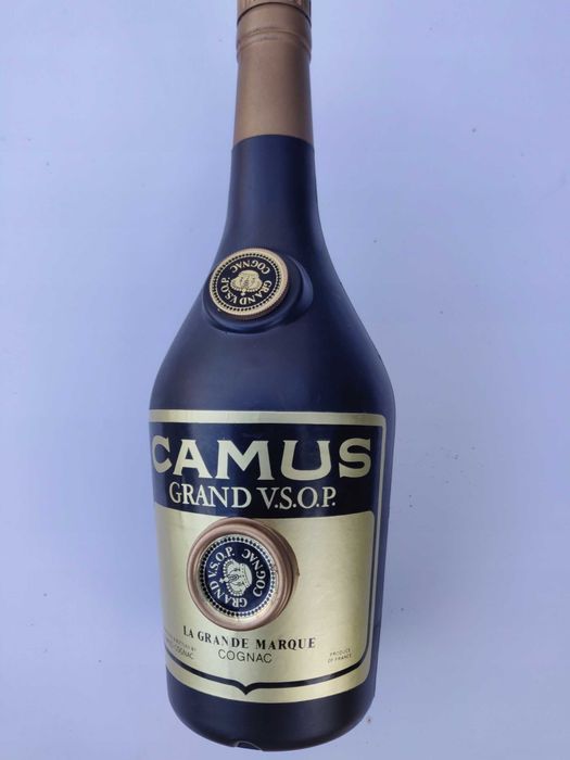 Radio bateryjne AM przenośne z USA - BUTELKA Camus koniak