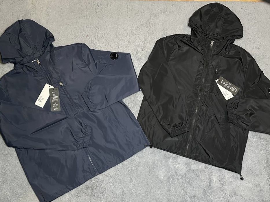 вітровка від C.P. Company.