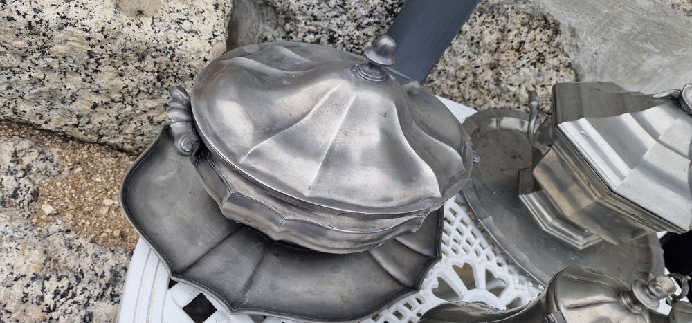 Venda sujeito melhor oferta envio com portes.