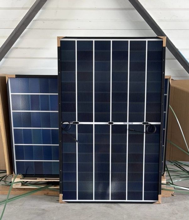 Сонячні панелі/Солнечные панели DAH Solar 475W DHN-48Z20 DG (BW)