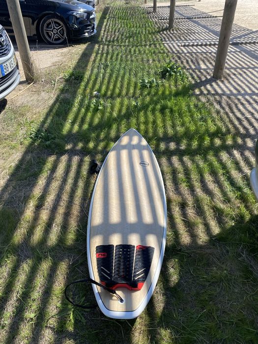 Prancha de surf epoxy 6’4  38,9L