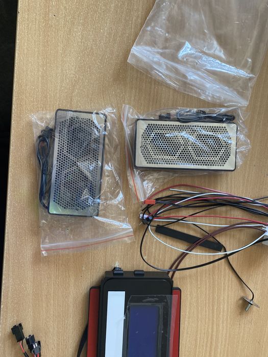 Смарт экран К 3015 Bluetooth Radio часы температура