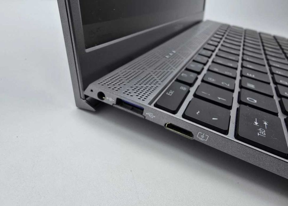 Laptop maxcom mbook 14 / J4125 / 8GB RAM / 256GB SSD / OPIS!