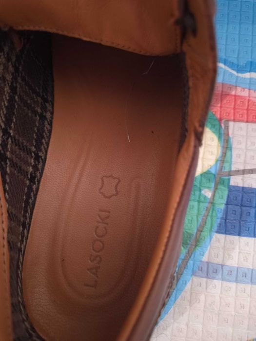 Skórzane buty Lasocki
