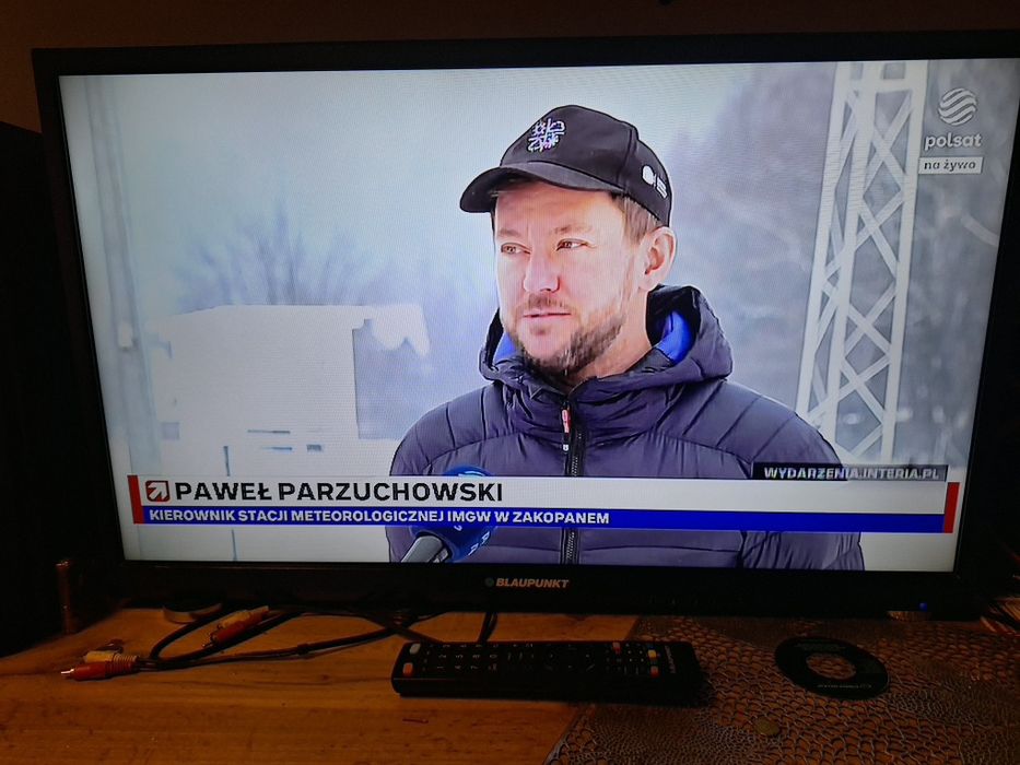 Telewizor pilot  32 cale