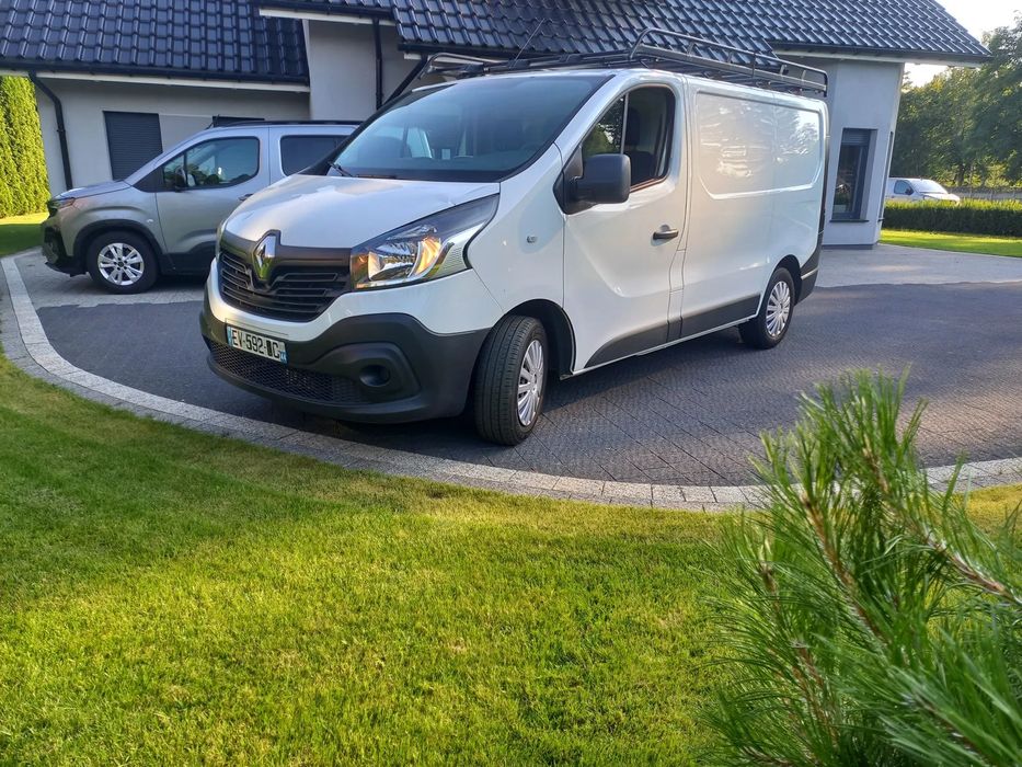 Renault trafic