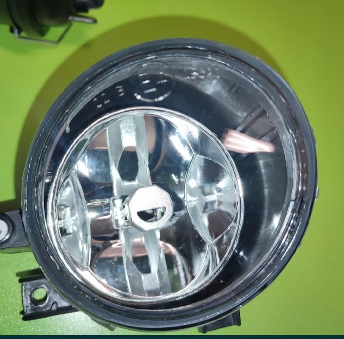 Halogeny VW polo 9n.