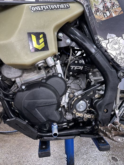 Мотоцикл Husqvarna TE 250 i 2T