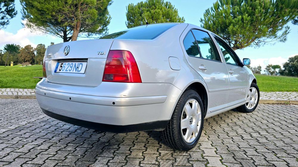 Volkswagen Bora 1.9 tdi 110cv muito estimado