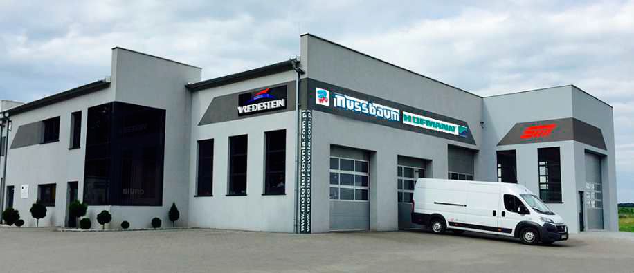 Wyposażenie warsztatów, Podnośniki, Montażownice, Wyważarki, Geometrie