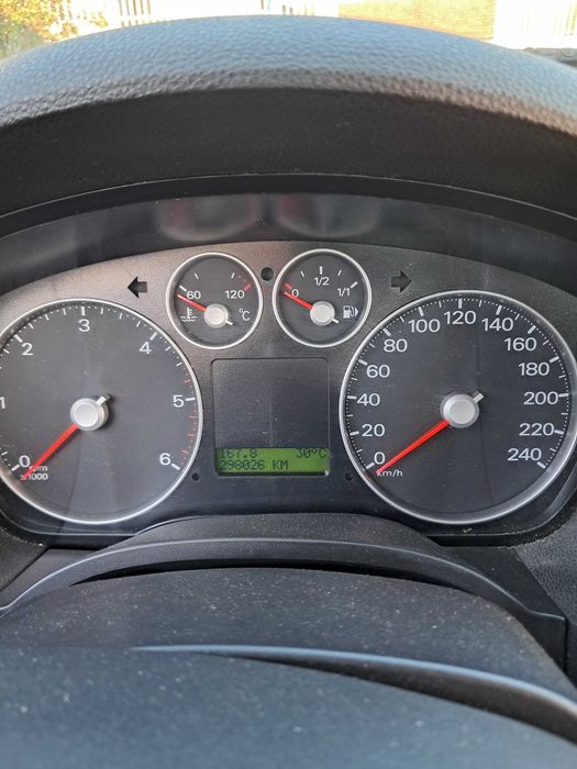 Ford Focus C-max 1.6 TDCI 109cv de 2004 com 298.000