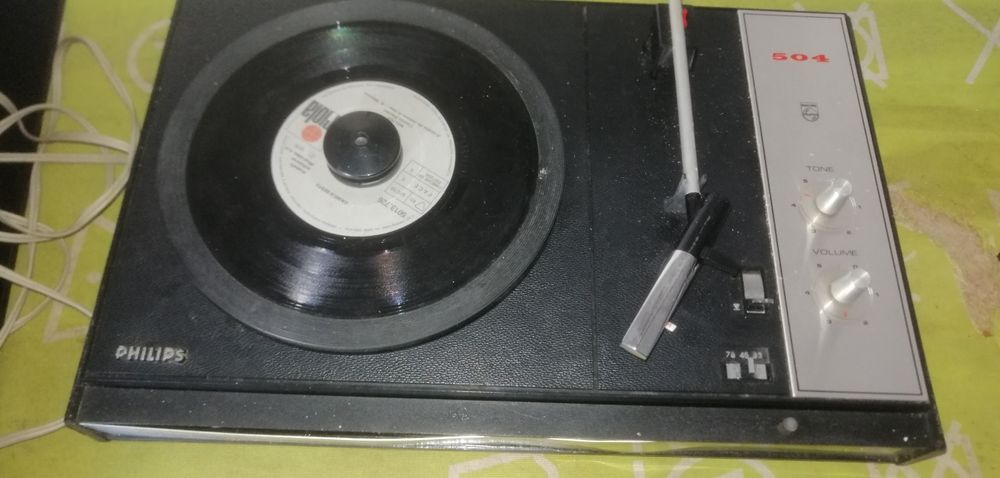 Gira discos Philips