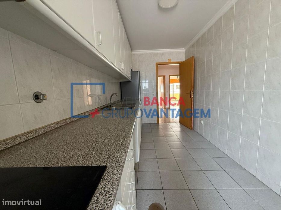 Apartamento T2 C/Varanda - Gondomar