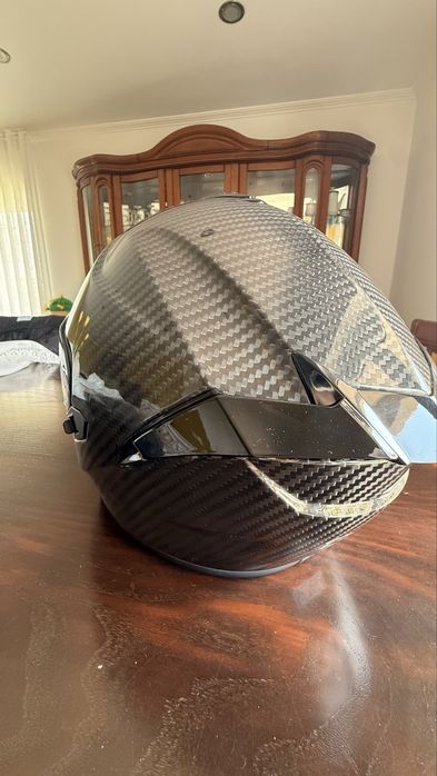 Capacete 130R Kashima Carbon Gloss Black NOVO sem caixa