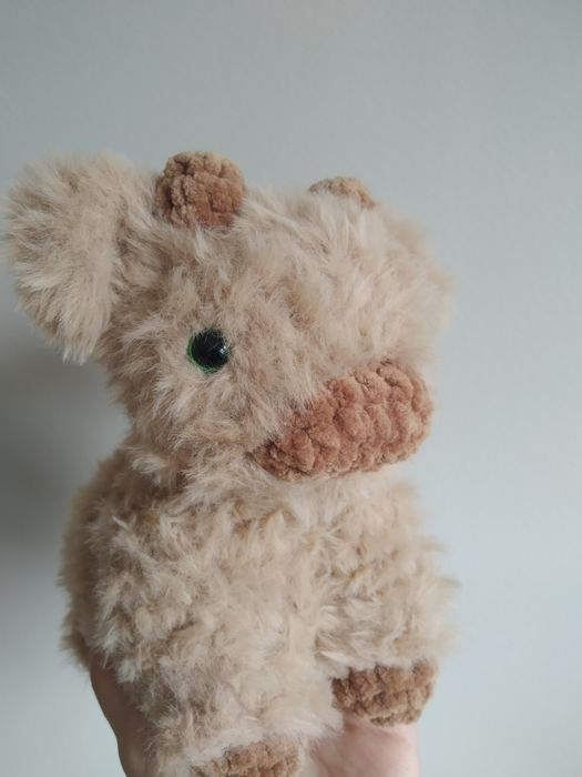 Maskotka krowy na szydełku